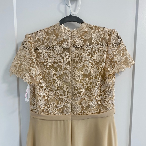 JJ's House A-Line High Neck Floor-Length Chiffon Bridesmaid Dress (BRAND NEW) - Picture 9 of 12